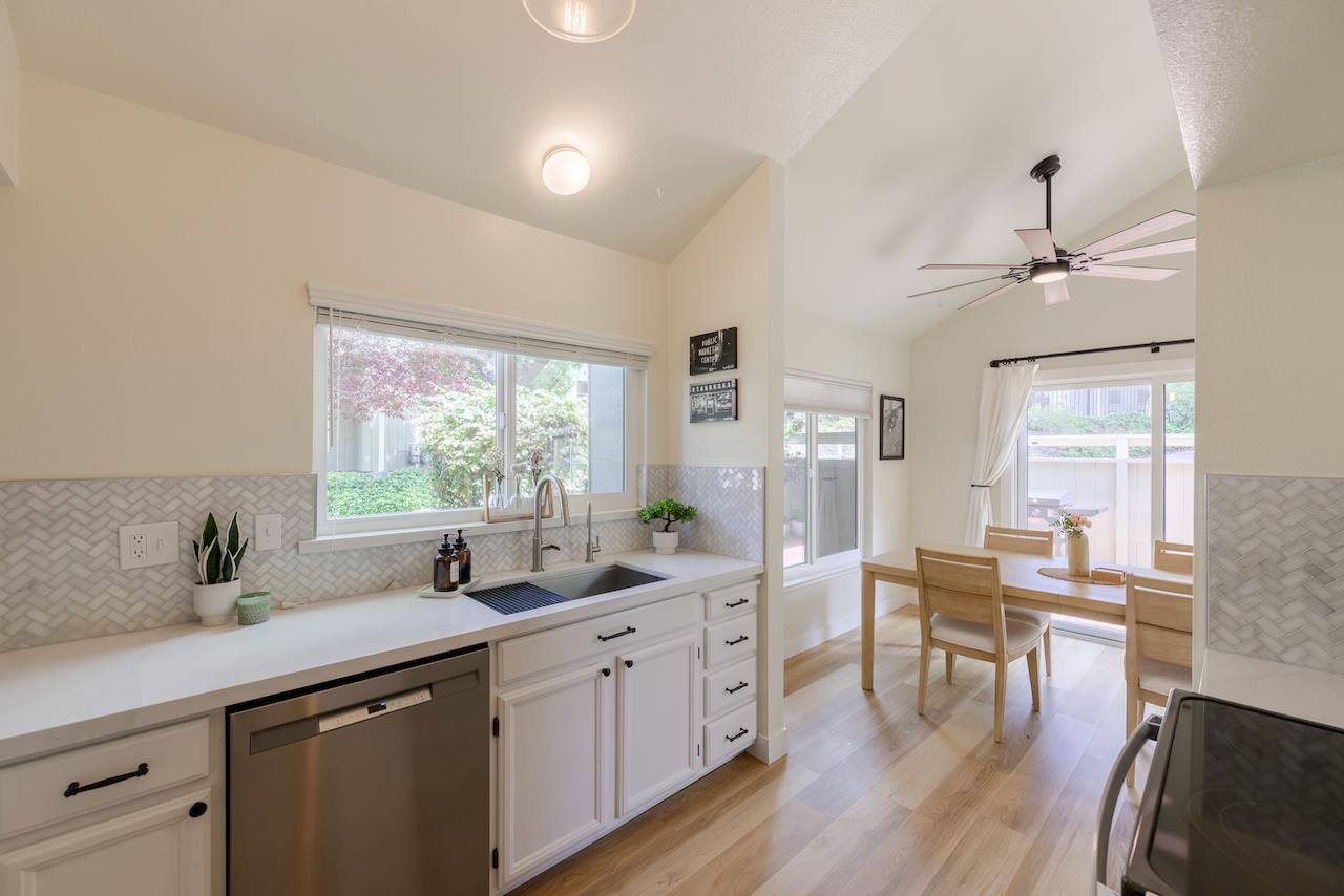 Detail Gallery Image 5 of 63 For 111 Bean Creek Rd #34,  Scotts Valley,  CA 95066 - 2 Beds | 2 Baths