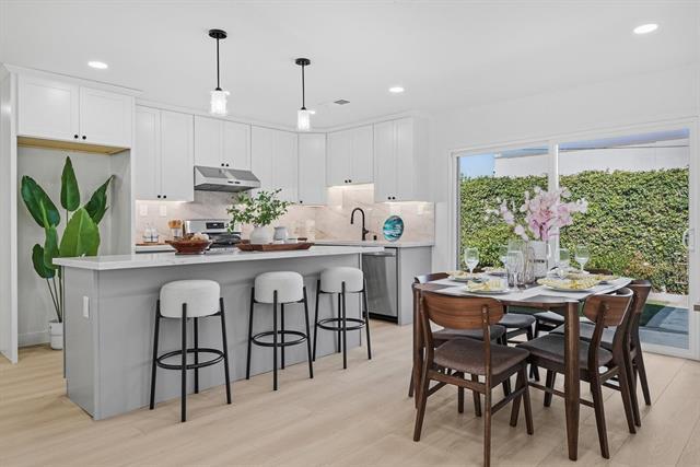 Detail Gallery Image 11 of 38 For 5083 Miramar Ave, San Jose,  CA 95129 - 3 Beds | 2 Baths