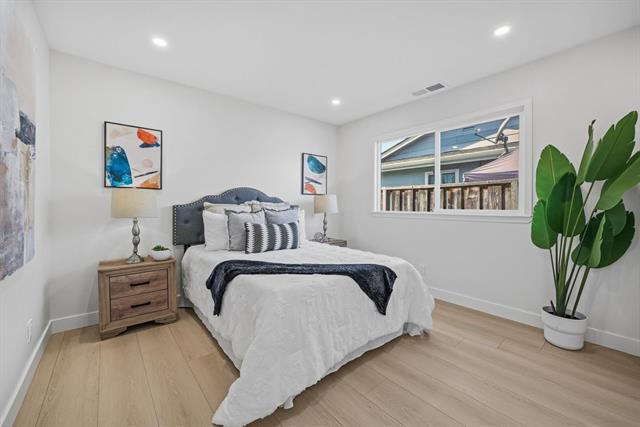 Detail Gallery Image 21 of 38 For 5083 Miramar Ave, San Jose,  CA 95129 - 3 Beds | 2 Baths
