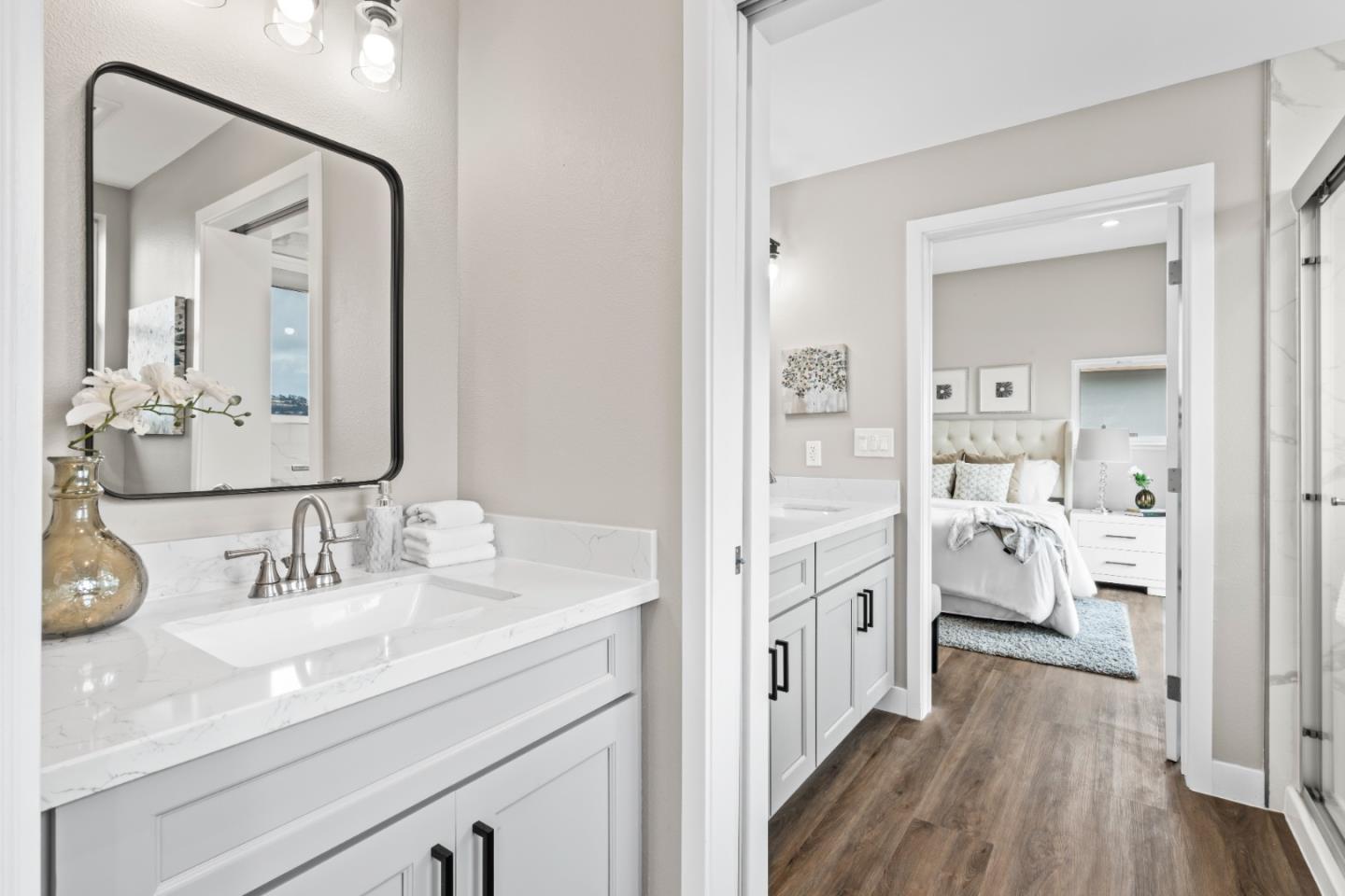 Detail Gallery Image 11 of 38 For 645 Baden Ave #4,  South San Francisco,  CA 94080 - 4 Beds | 3/1 Baths