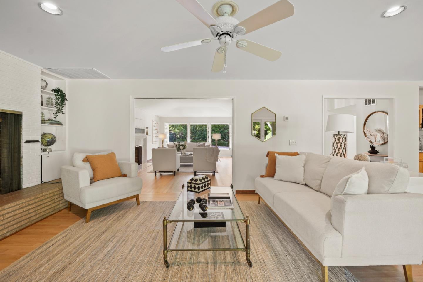 Detail Gallery Image 16 of 54 For 140 Northridge, Woodside,  CA 94062 - 3 Beds | 3/1 Baths