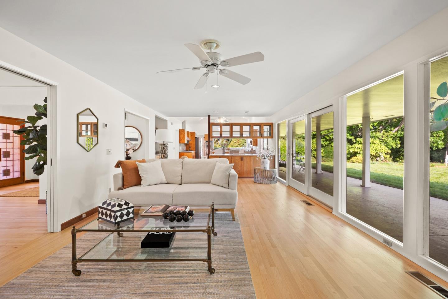 Detail Gallery Image 17 of 54 For 140 Northridge, Woodside,  CA 94062 - 3 Beds | 3/1 Baths