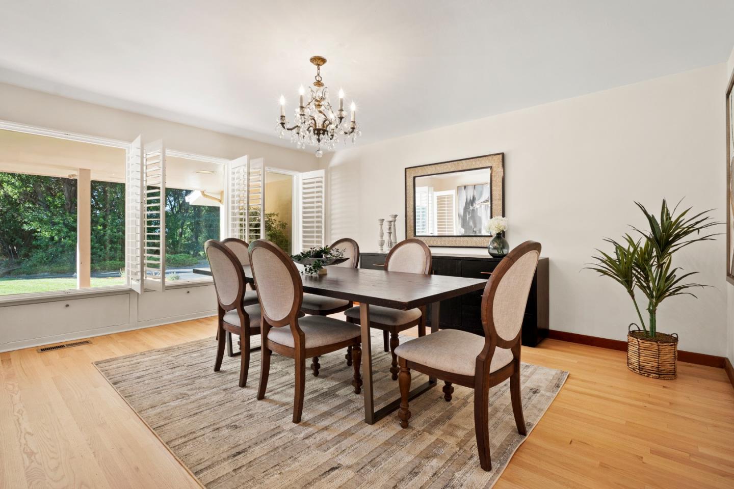 Detail Gallery Image 27 of 54 For 140 Northridge, Woodside,  CA 94062 - 3 Beds | 3/1 Baths