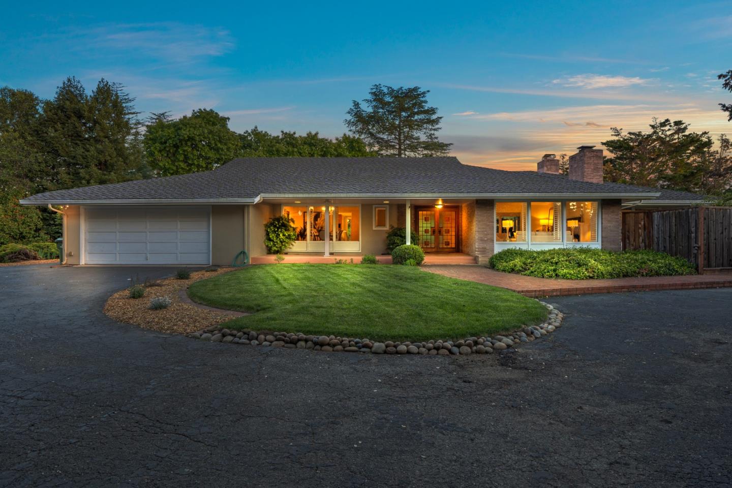 Detail Gallery Image 3 of 54 For 140 Northridge, Woodside,  CA 94062 - 3 Beds | 3/1 Baths