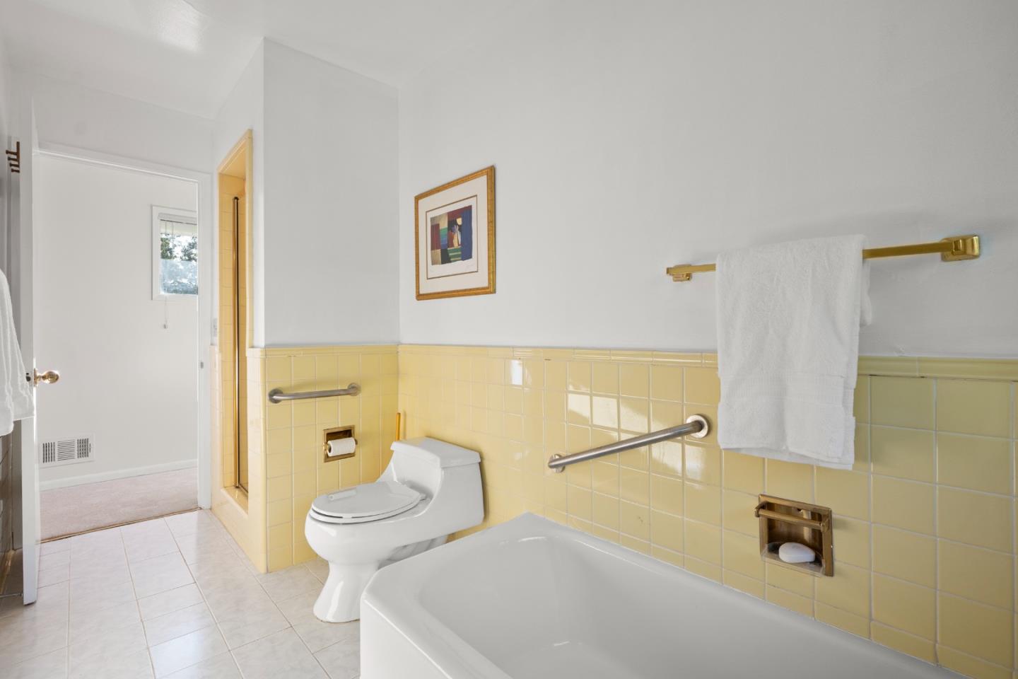 Detail Gallery Image 33 of 54 For 140 Northridge, Woodside,  CA 94062 - 3 Beds | 3/1 Baths