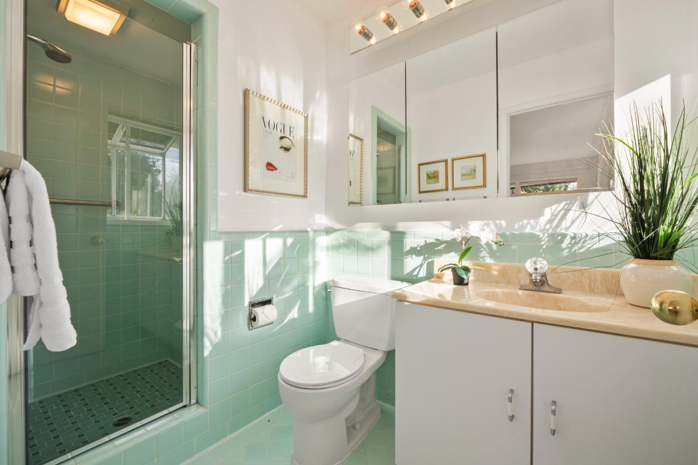 Detail Gallery Image 39 of 54 For 140 Northridge, Woodside,  CA 94062 - 3 Beds | 3/1 Baths