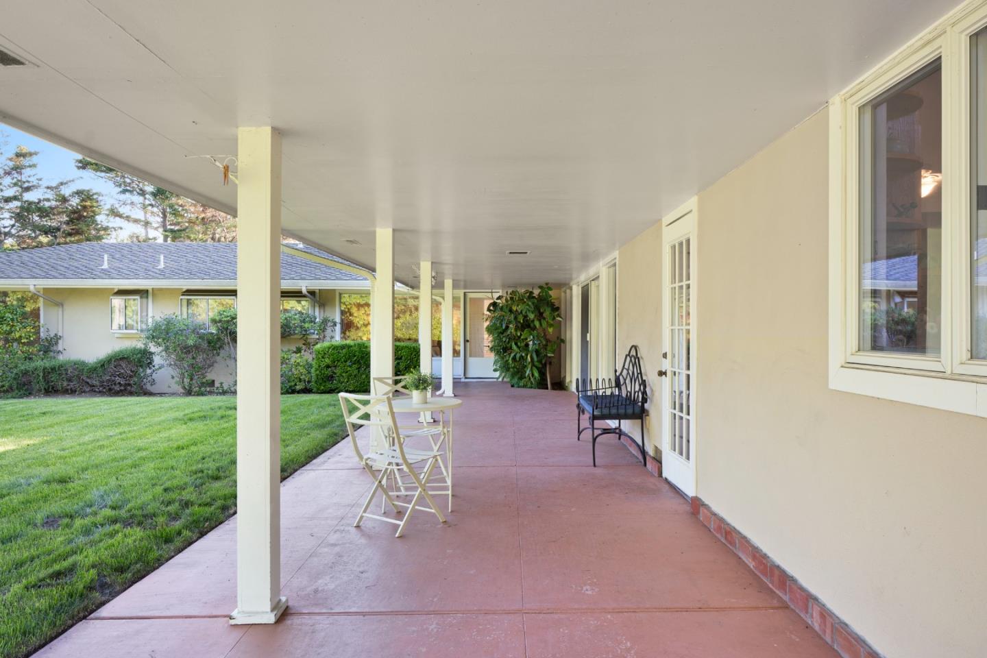 Detail Gallery Image 40 of 54 For 140 Northridge, Woodside,  CA 94062 - 3 Beds | 3/1 Baths