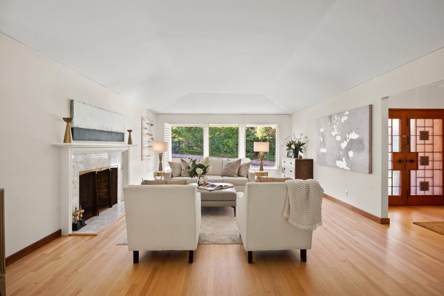 Detail Gallery Image 9 of 54 For 140 Northridge, Woodside,  CA 94062 - 3 Beds | 3/1 Baths