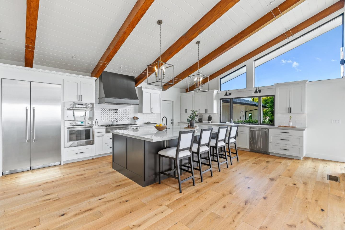 Detail Gallery Image 17 of 61 For 145 Coy Dr, La Selva Beach,  CA 95076 - 4 Beds | 3/1 Baths