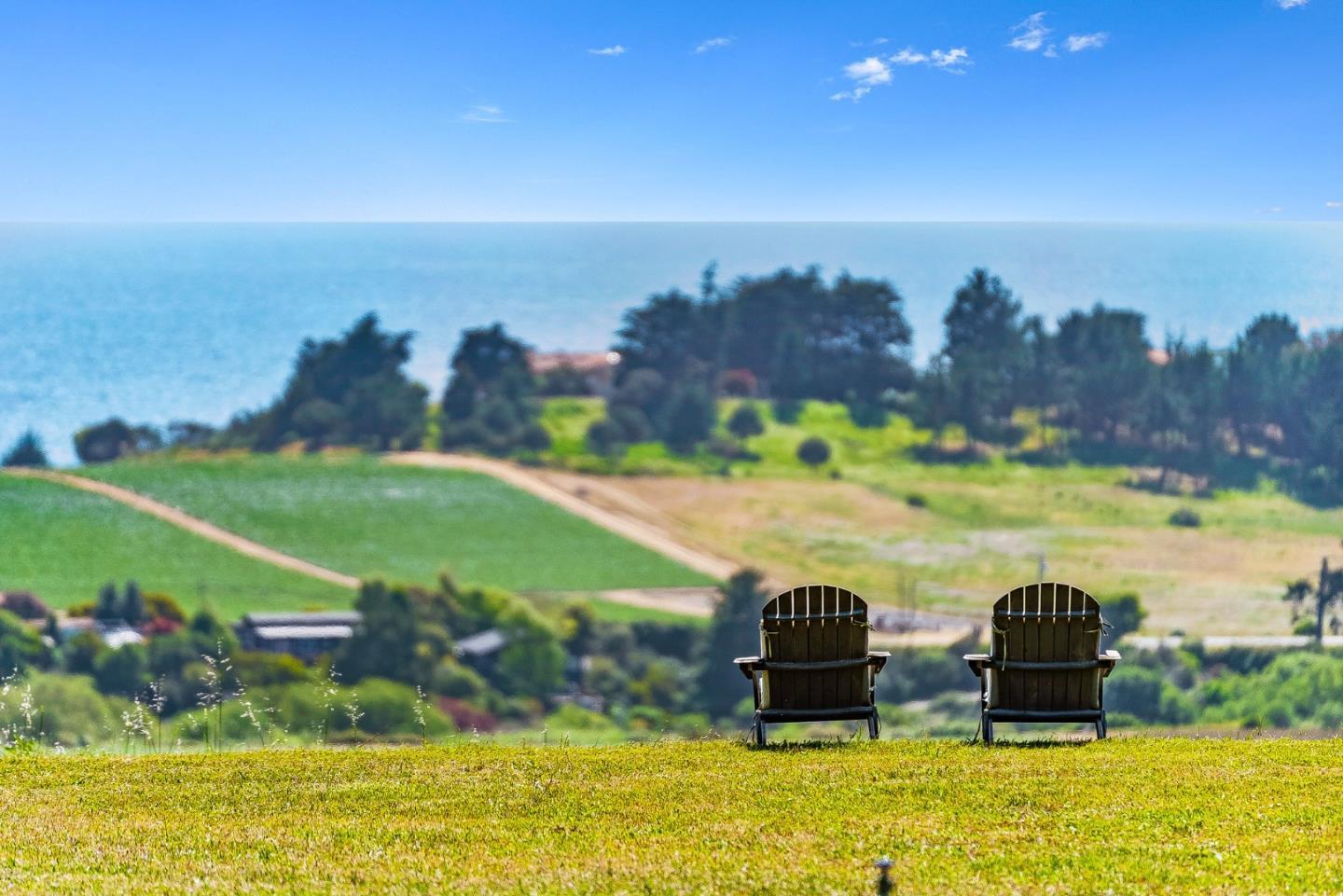 Detail Gallery Image 34 of 61 For 145 Coy Dr, La Selva Beach,  CA 95076 - 4 Beds | 3/1 Baths