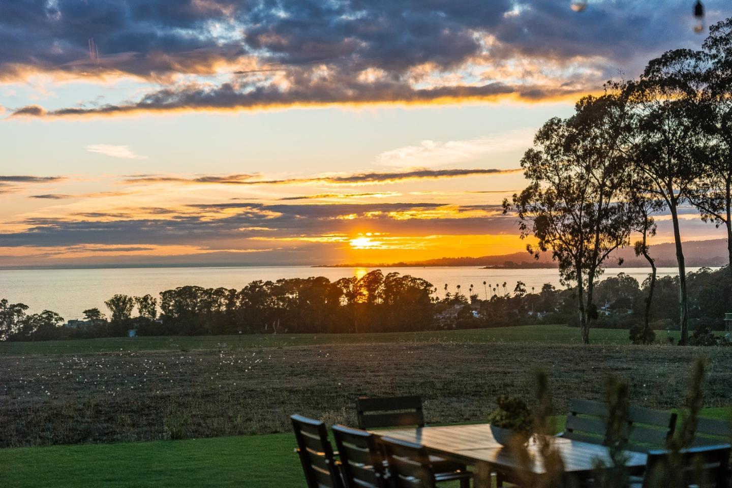 Detail Gallery Image 48 of 61 For 145 Coy Dr, La Selva Beach,  CA 95076 - 4 Beds | 3/1 Baths