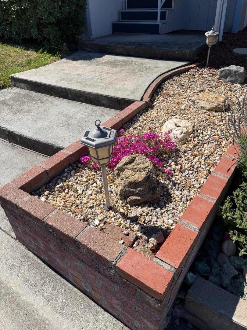 Detail Gallery Image 3 of 45 For 337 Mill Pond Dr #337,  San Jose,  CA 95125 - 2 Beds | 2 Baths