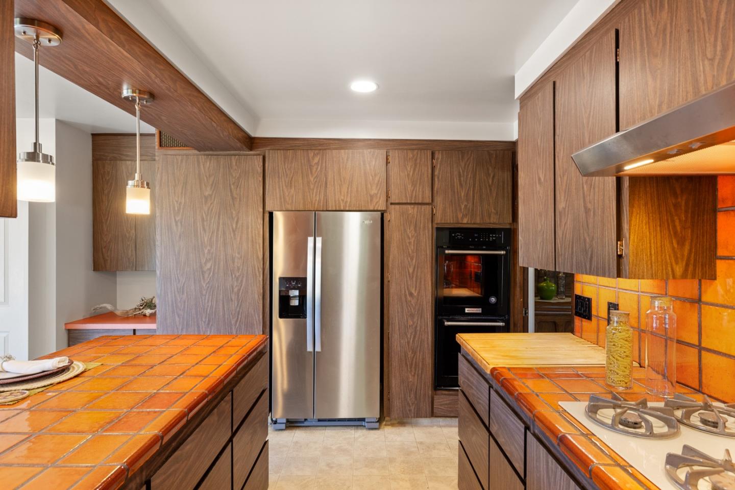 Detail Gallery Image 19 of 57 For 922 Maple St, Pacific Grove,  CA 93950 - 2 Beds | 2 Baths