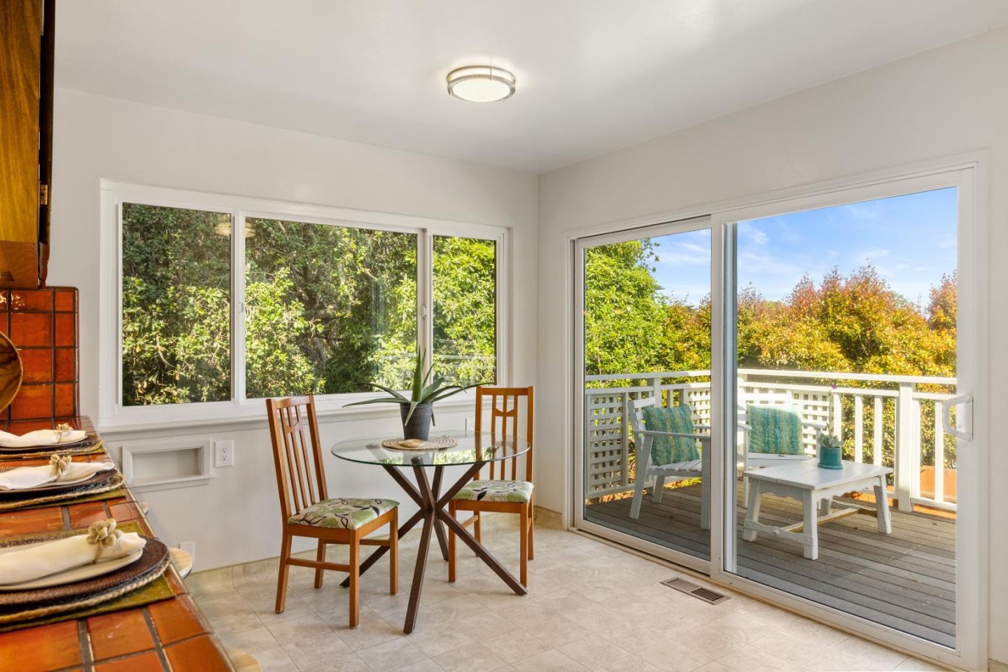 Detail Gallery Image 20 of 57 For 922 Maple St, Pacific Grove,  CA 93950 - 2 Beds | 2 Baths