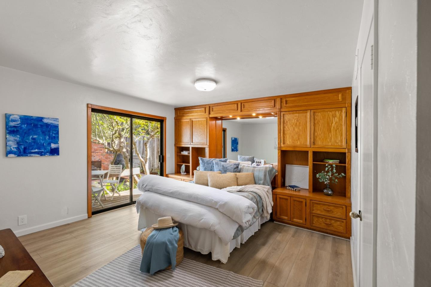 Detail Gallery Image 22 of 57 For 922 Maple St, Pacific Grove,  CA 93950 - 2 Beds | 2 Baths