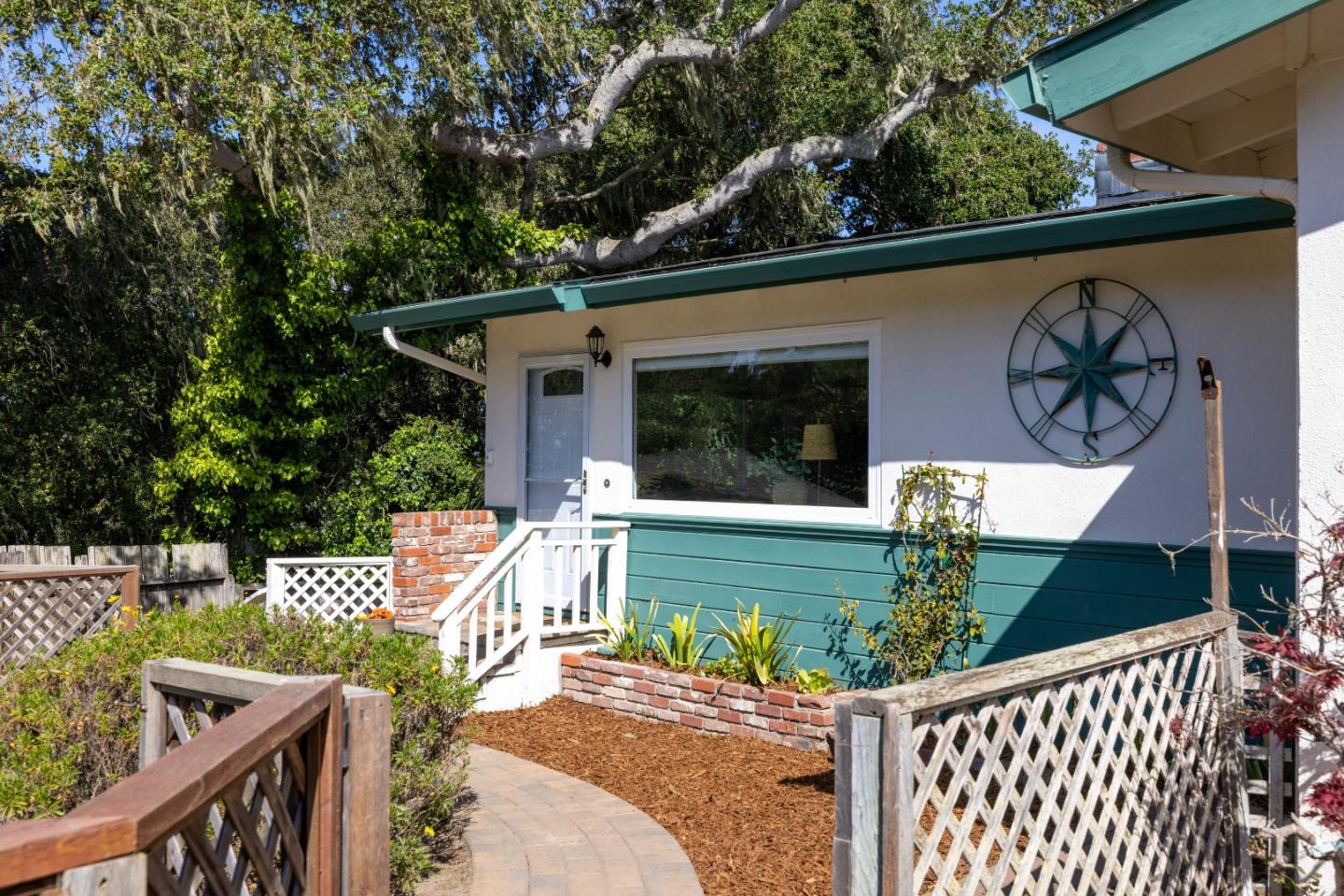 Detail Gallery Image 52 of 57 For 922 Maple St, Pacific Grove,  CA 93950 - 2 Beds | 2 Baths