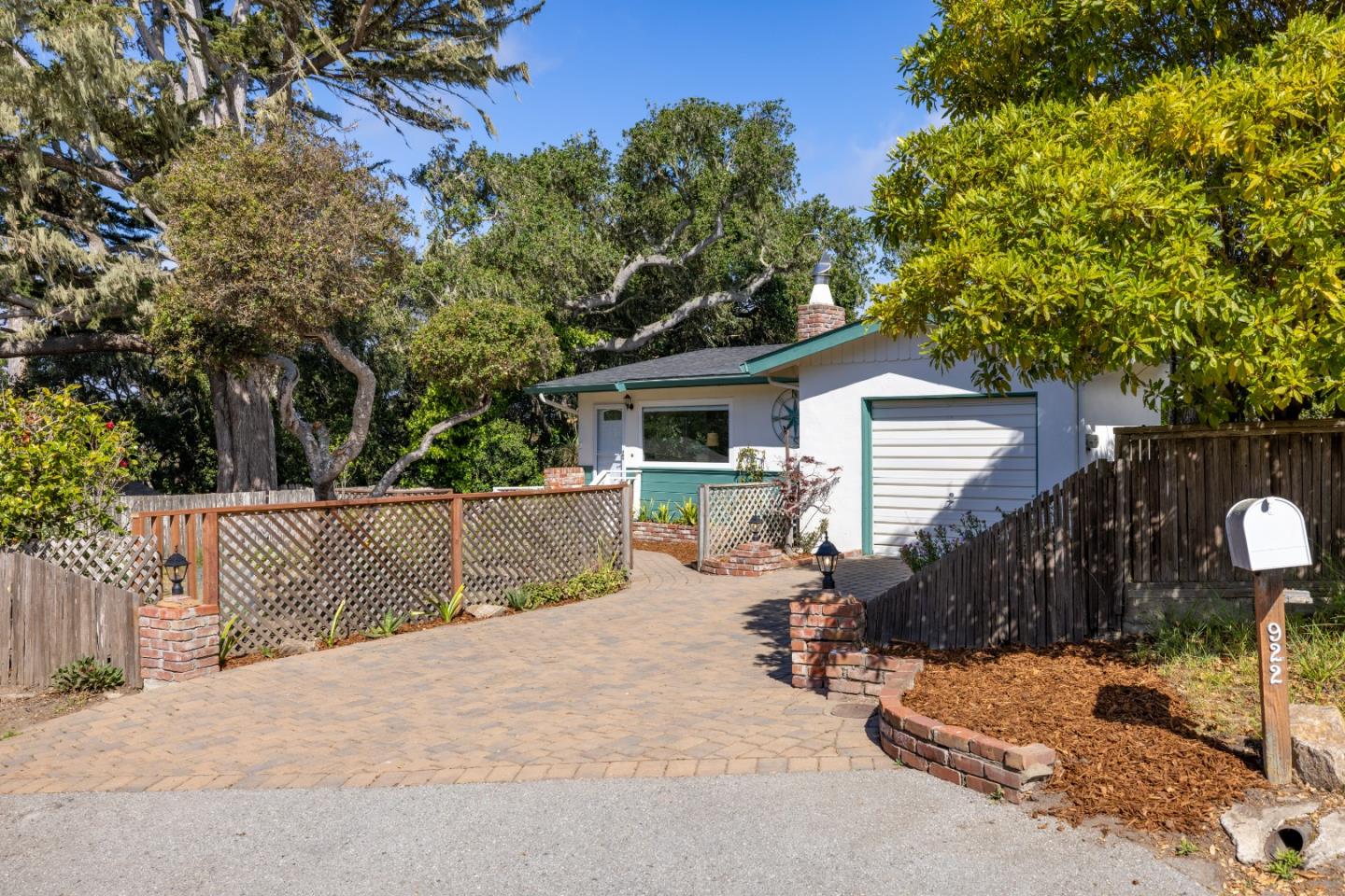 Detail Gallery Image 56 of 57 For 922 Maple St, Pacific Grove,  CA 93950 - 2 Beds | 2 Baths