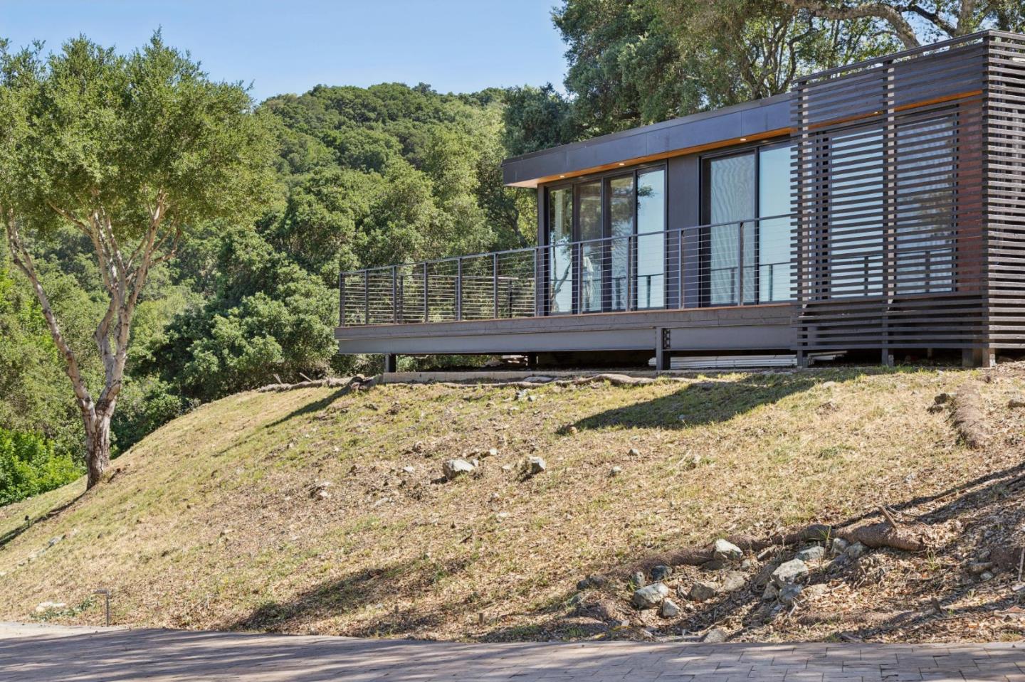 Detail Gallery Image 10 of 61 For 19751 Hicks Rd, Los Gatos,  CA 95032 - – Beds | – Baths