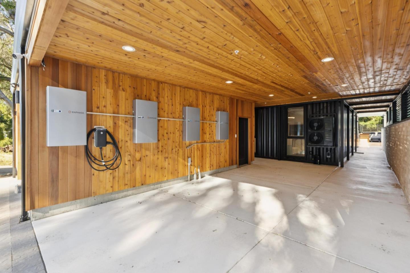 19751 Hicks Road, Los Gatos, CA, 95032