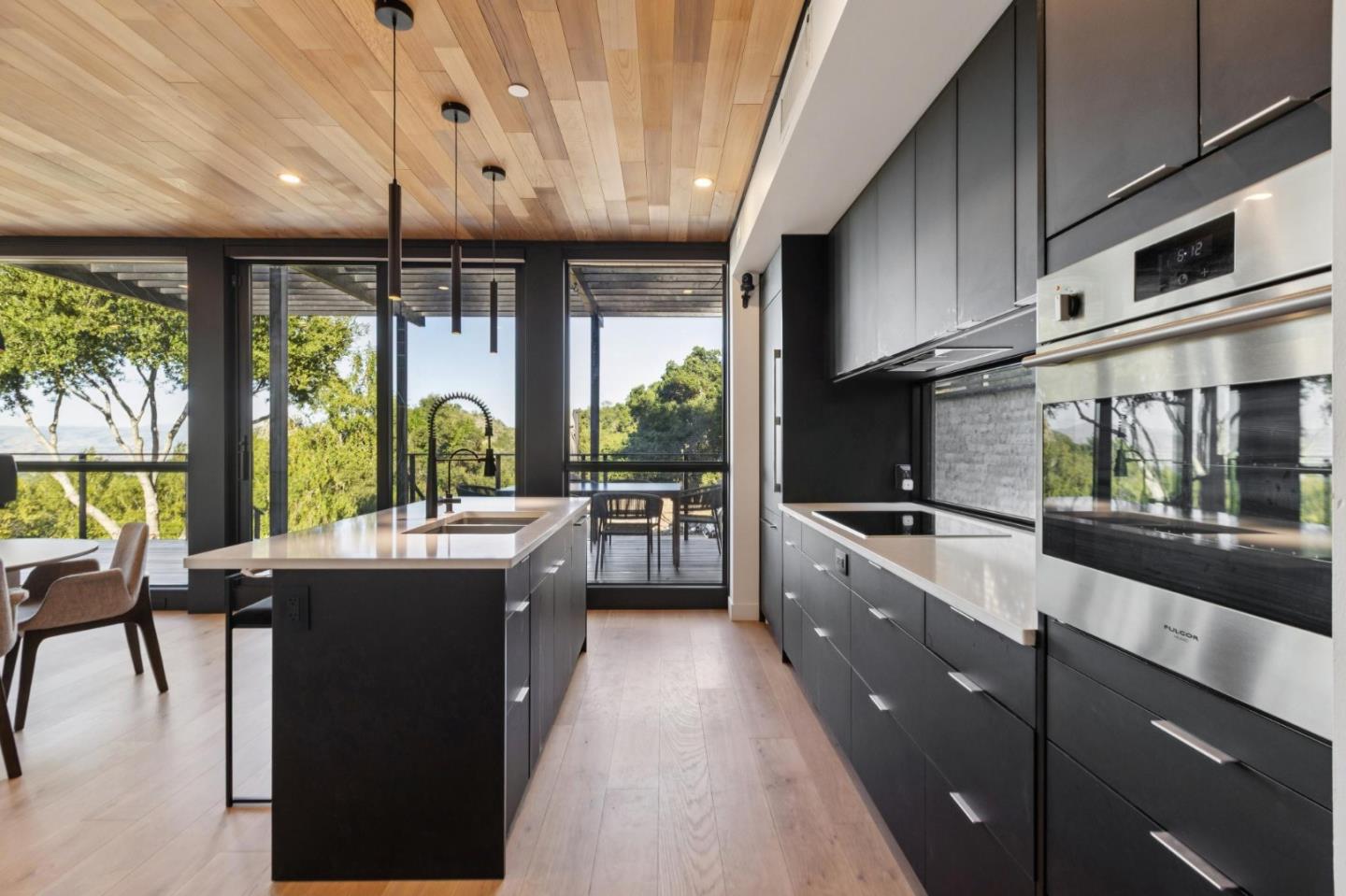 19751 Hicks Road, Los Gatos, CA, 95032