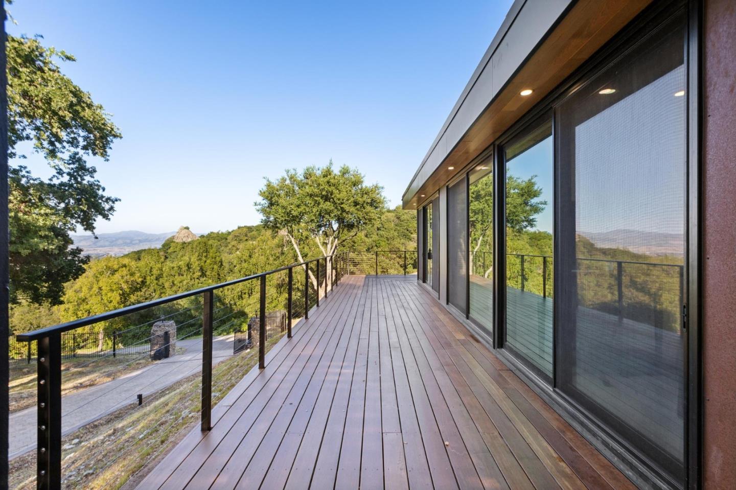 19751 Hicks Road, Los Gatos, CA, 95032