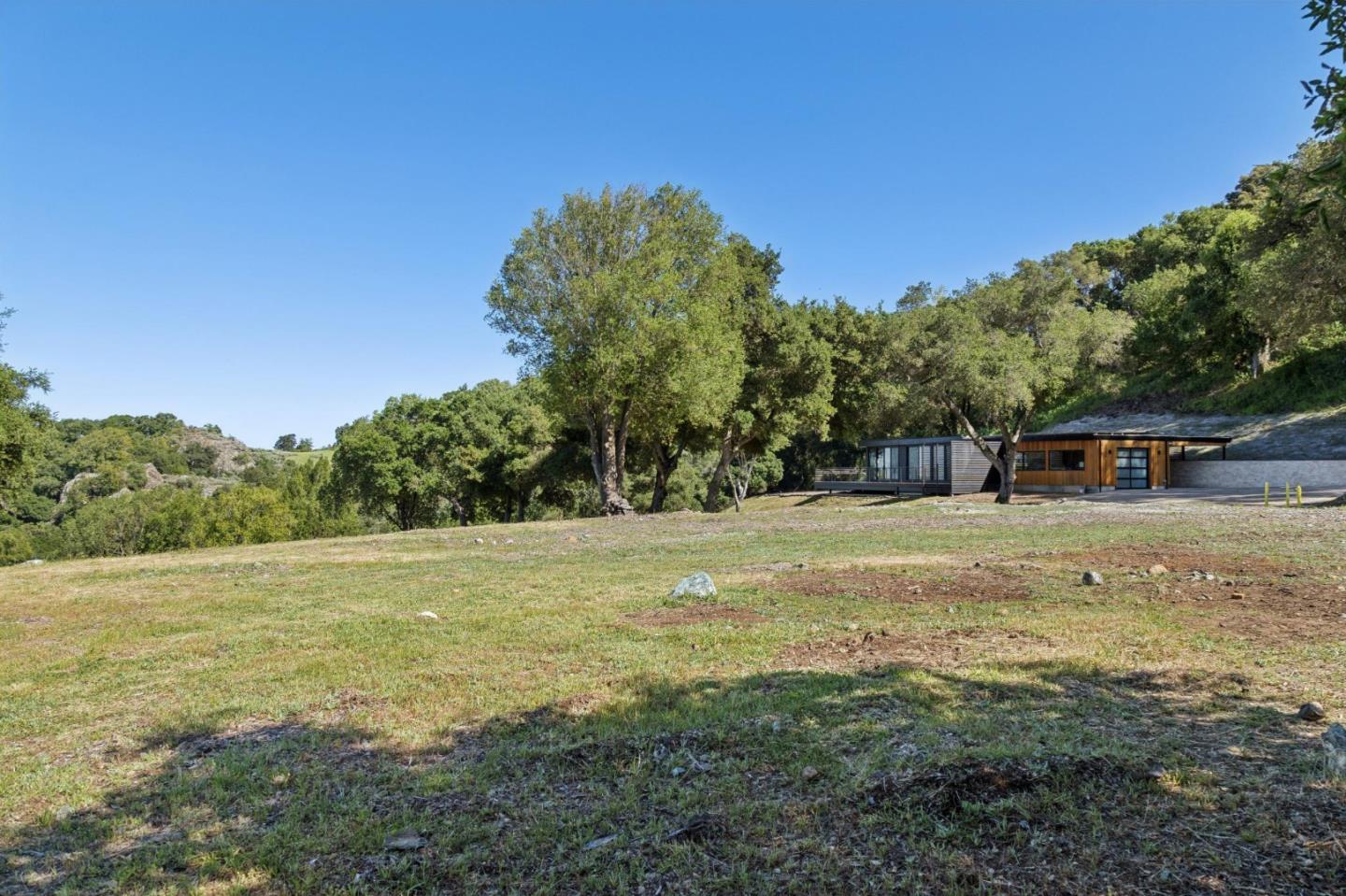 19751 Hicks Road, Los Gatos, CA, 95032