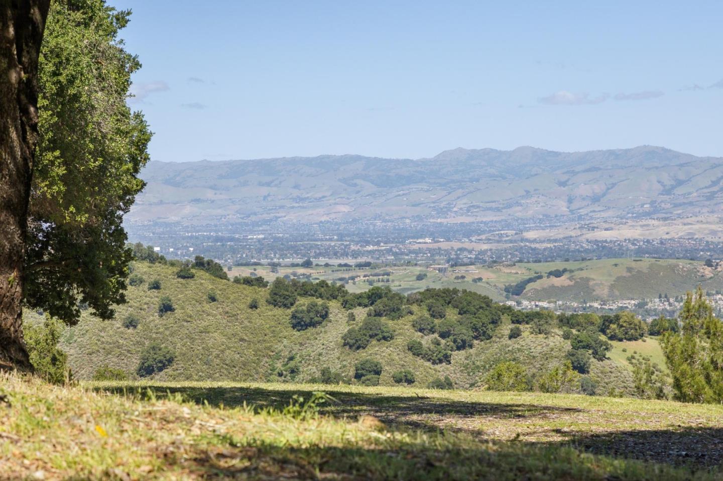 19751 Hicks Road, Los Gatos, CA, 95032