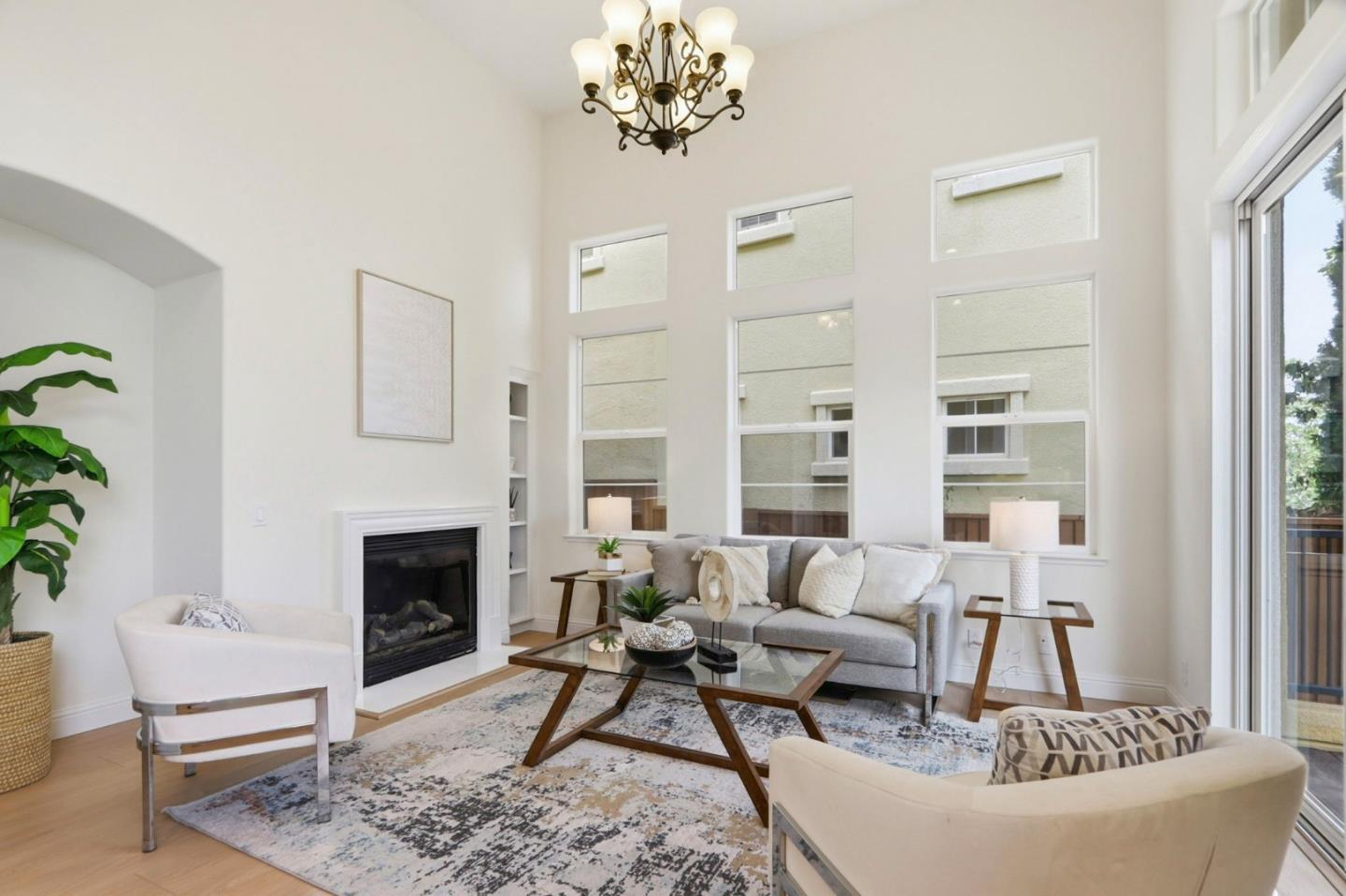 Detail Gallery Image 16 of 63 For 725 Portofino Pl, San Jose,  CA 95136 - 4 Beds | 2/1 Baths