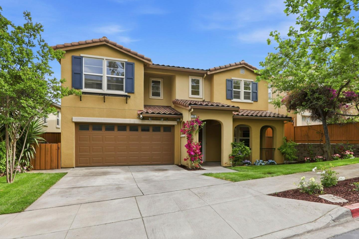 Detail Gallery Image 5 of 63 For 725 Portofino Pl, San Jose,  CA 95136 - 4 Beds | 2/1 Baths