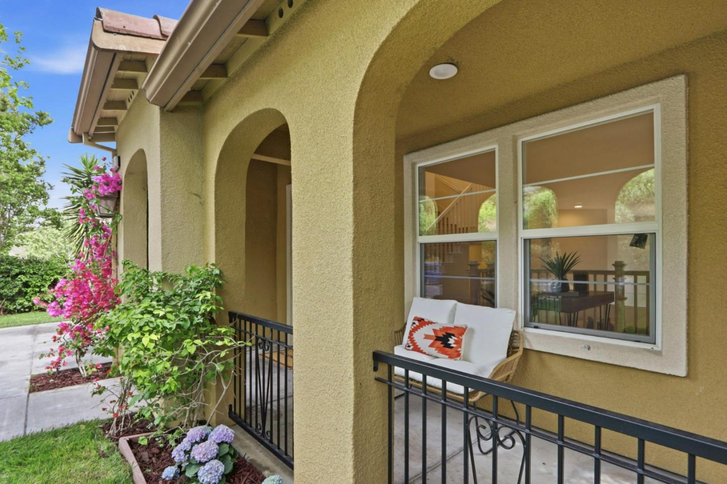 Detail Gallery Image 7 of 63 For 725 Portofino Pl, San Jose,  CA 95136 - 4 Beds | 2/1 Baths