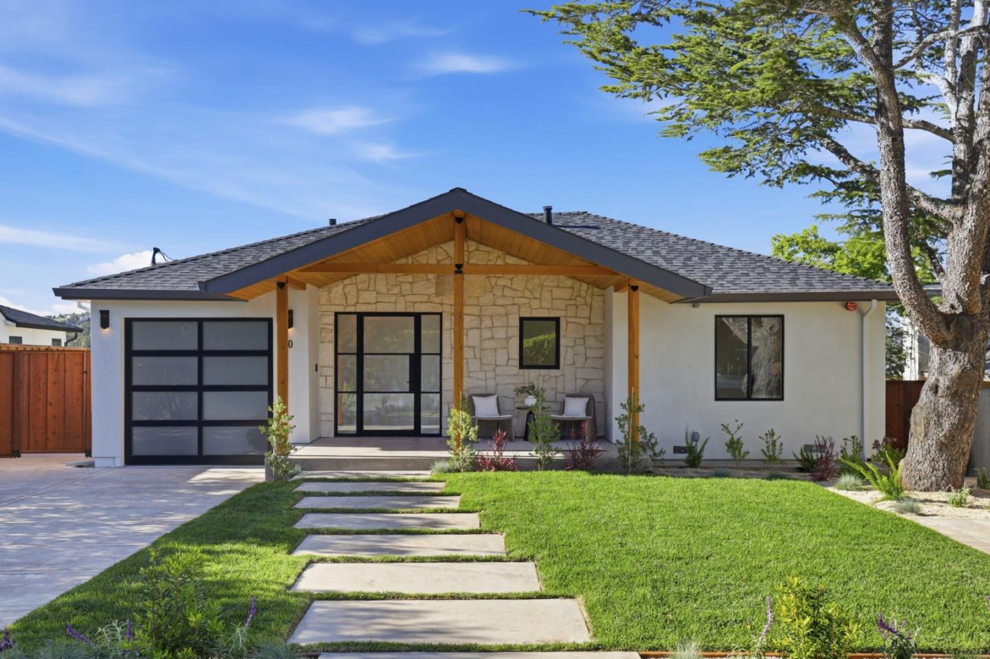 Detail Gallery Image 2 of 52 For 40 W Summit Dr, Redwood City,  CA 94062 - 4 Beds | 4 Baths