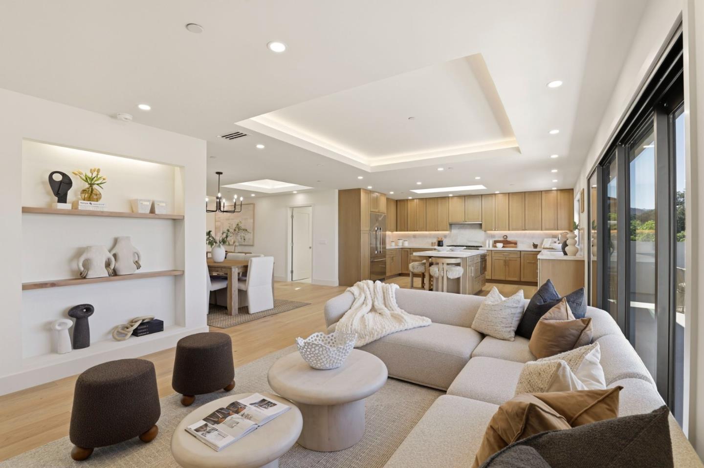 Detail Gallery Image 24 of 52 For 40 W Summit Dr, Redwood City,  CA 94062 - 4 Beds | 4 Baths