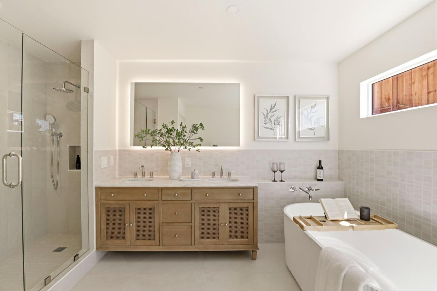 Detail Gallery Image 38 of 52 For 40 W Summit Dr, Redwood City,  CA 94062 - 4 Beds | 4 Baths