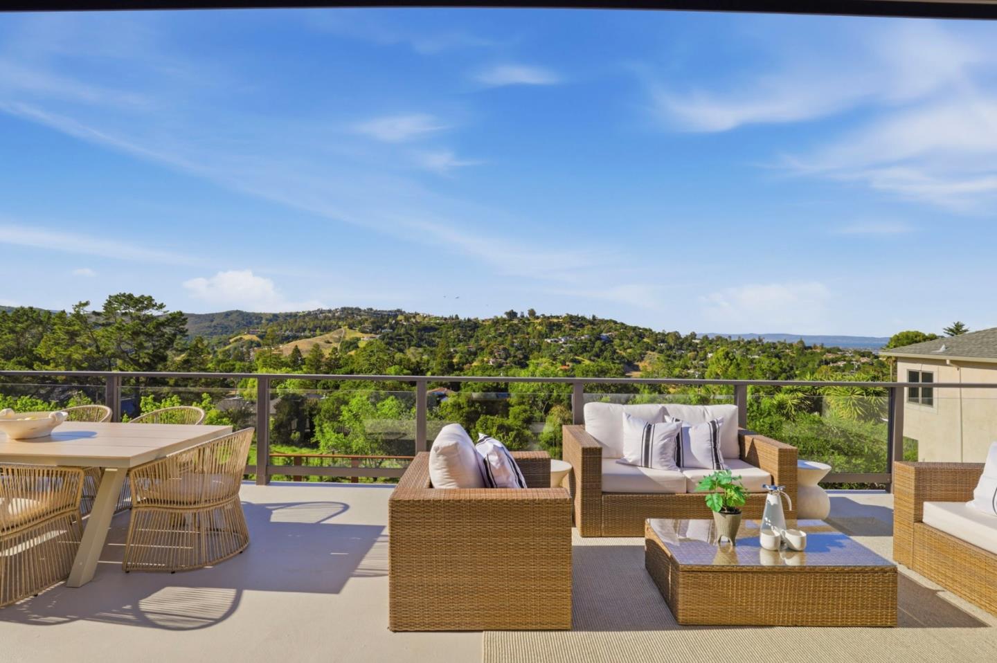 Detail Gallery Image 42 of 52 For 40 W Summit Dr, Redwood City,  CA 94062 - 4 Beds | 4 Baths