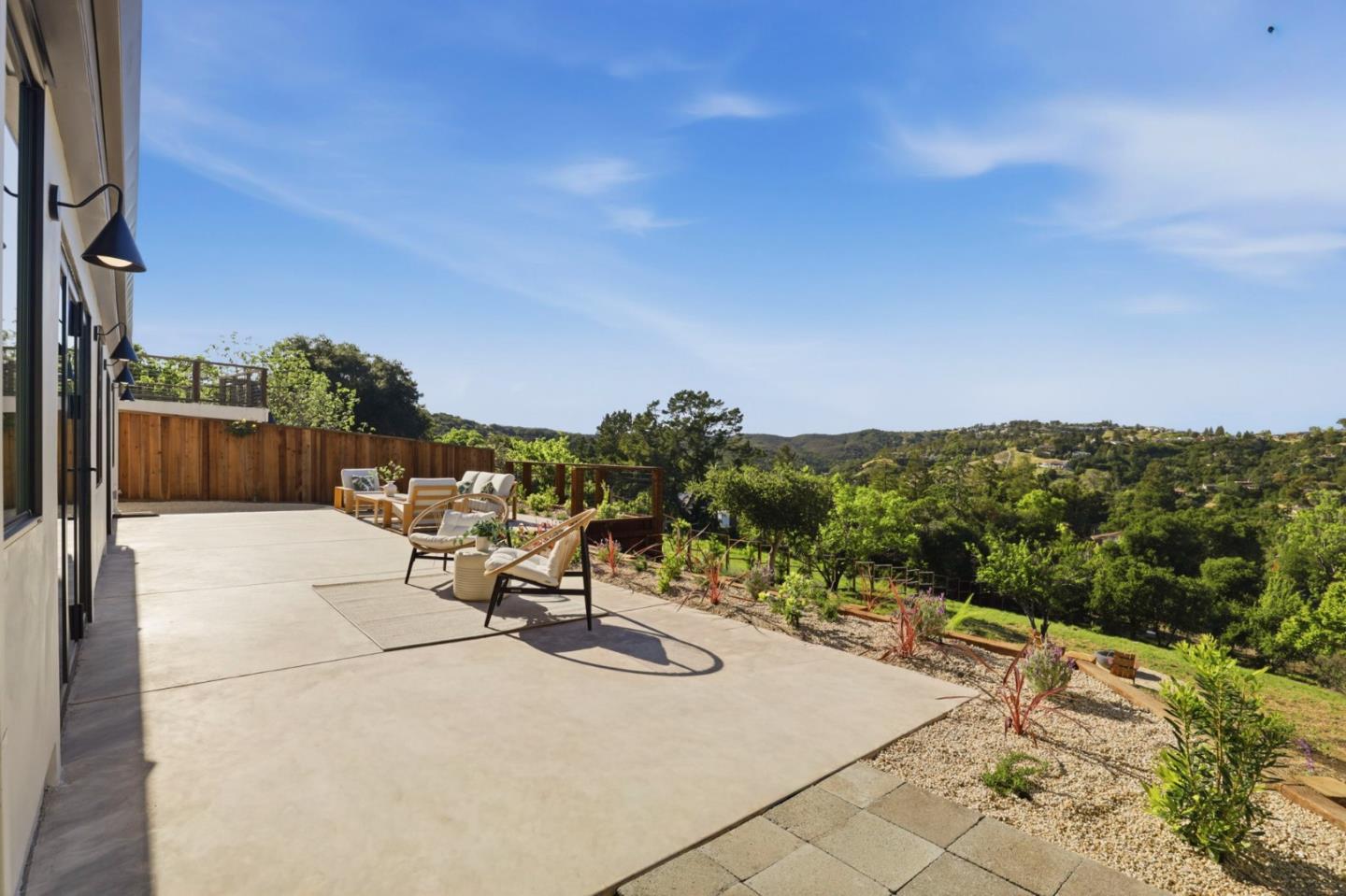 Detail Gallery Image 48 of 52 For 40 W Summit Dr, Redwood City,  CA 94062 - 4 Beds | 4 Baths