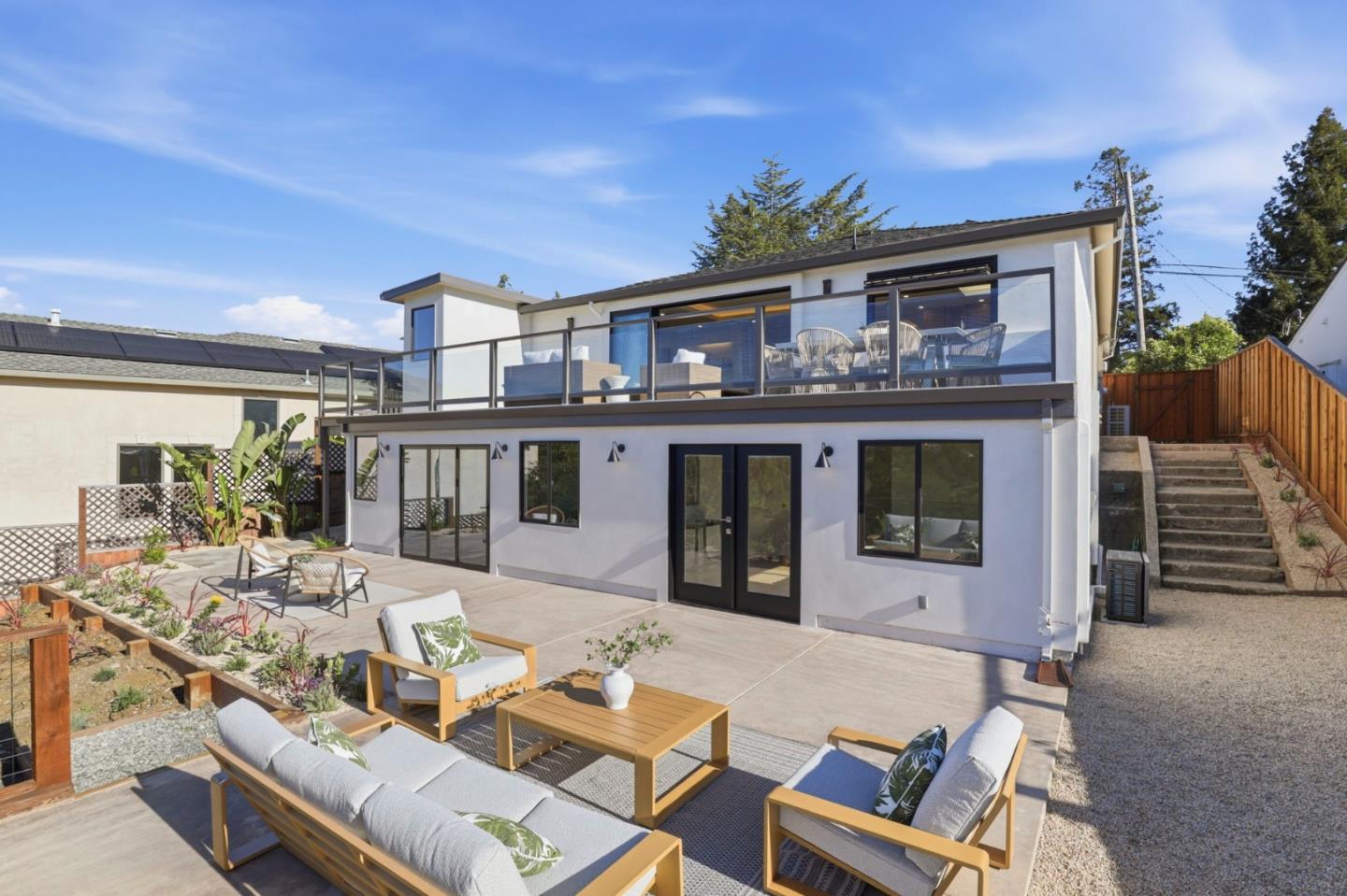 Detail Gallery Image 49 of 52 For 40 W Summit Dr, Redwood City,  CA 94062 - 4 Beds | 4 Baths