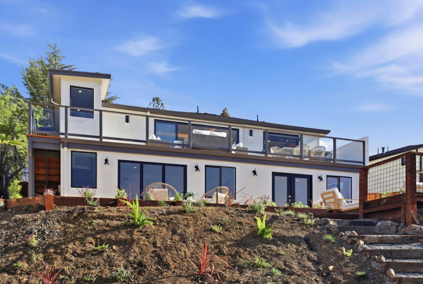 Detail Gallery Image 52 of 52 For 40 W Summit Dr, Redwood City,  CA 94062 - 4 Beds | 4 Baths