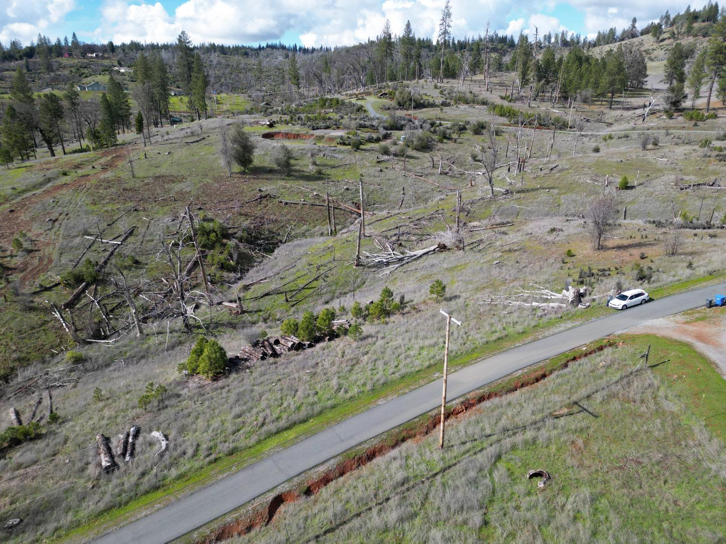 Detail Gallery Image 13 of 24 For Old Emigrant Trail West, Mountain Ranch,  CA 95246 - – Beds | – Baths