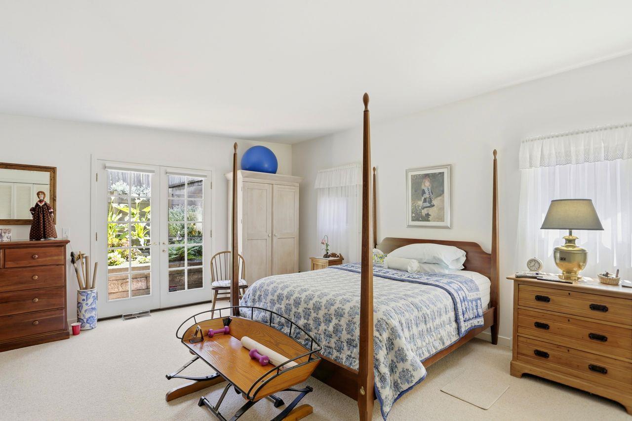 Detail Gallery Image 8 of 14 For 3 Sw  4th Monte Verde, Carmel,  CA 93921 - 2 Beds | 2 Baths