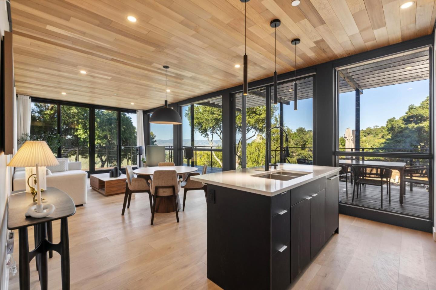 Detail Gallery Image 14 of 60 For 19751 Hicks Rd, Los Gatos,  CA 95032 - 3 Beds | 2 Baths