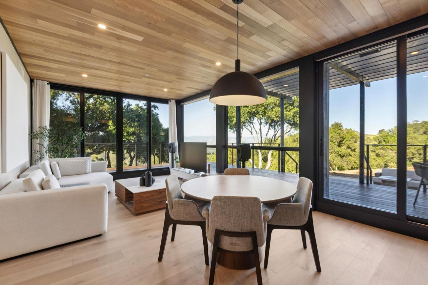 Detail Gallery Image 20 of 60 For 19751 Hicks Rd, Los Gatos,  CA 95032 - 3 Beds | 2 Baths