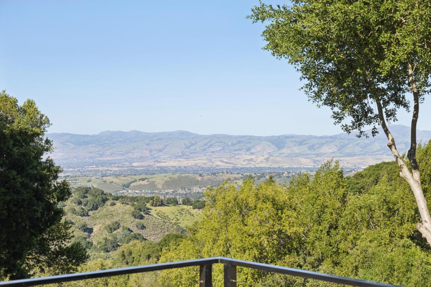 Detail Gallery Image 34 of 60 For 19751 Hicks Rd, Los Gatos,  CA 95032 - 3 Beds | 2 Baths