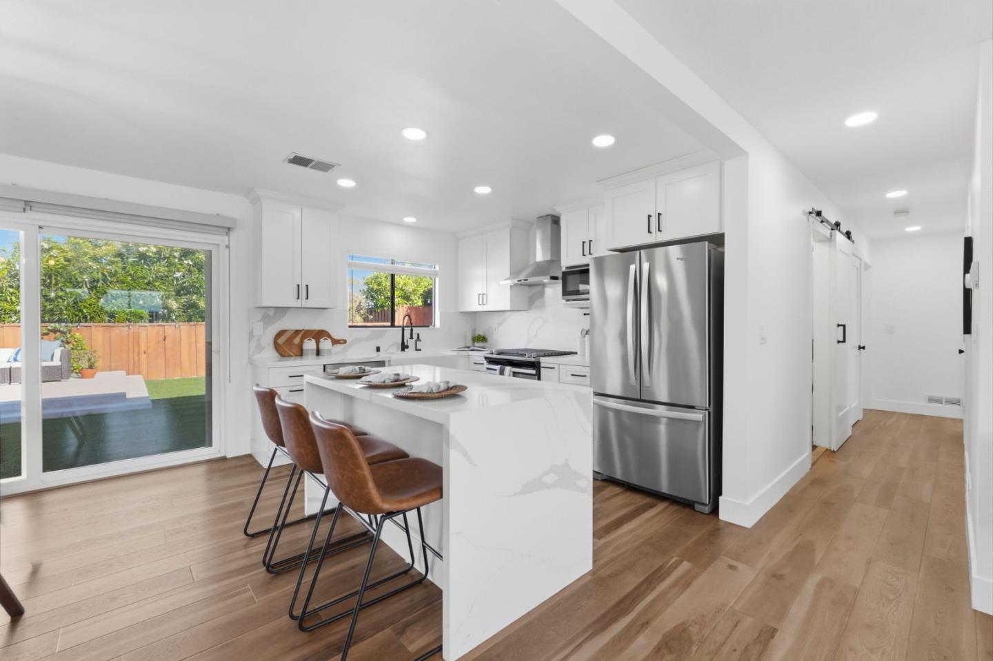 Detail Gallery Image 14 of 58 For 4610 Capitola Ave, San Jose,  CA 95111 - 3 Beds | 2 Baths