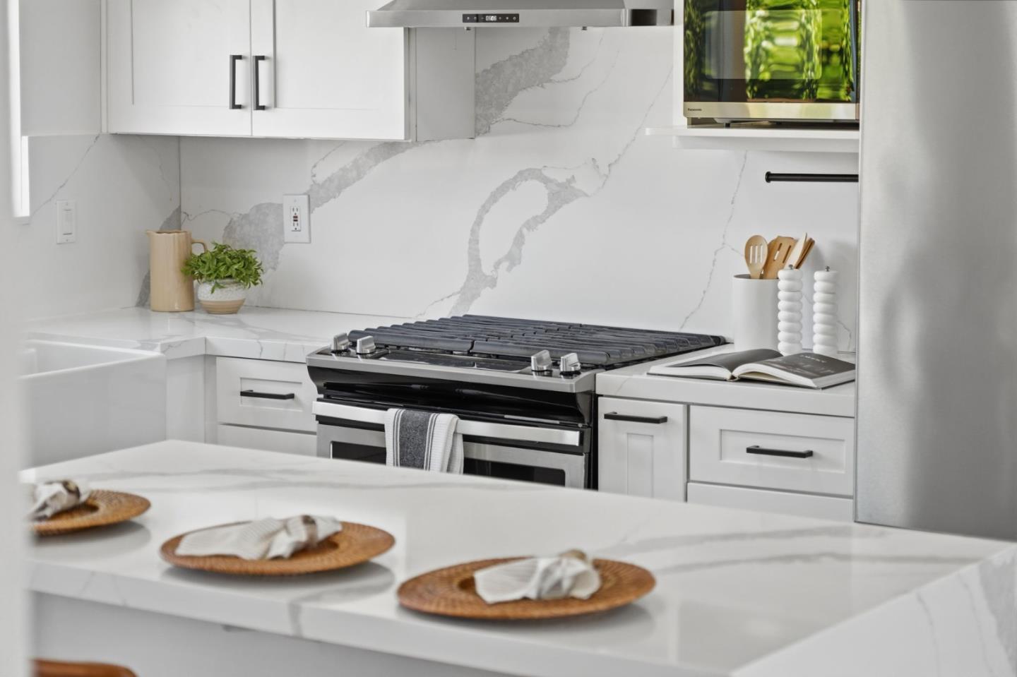 Detail Gallery Image 16 of 58 For 4610 Capitola Ave, San Jose,  CA 95111 - 3 Beds | 2 Baths