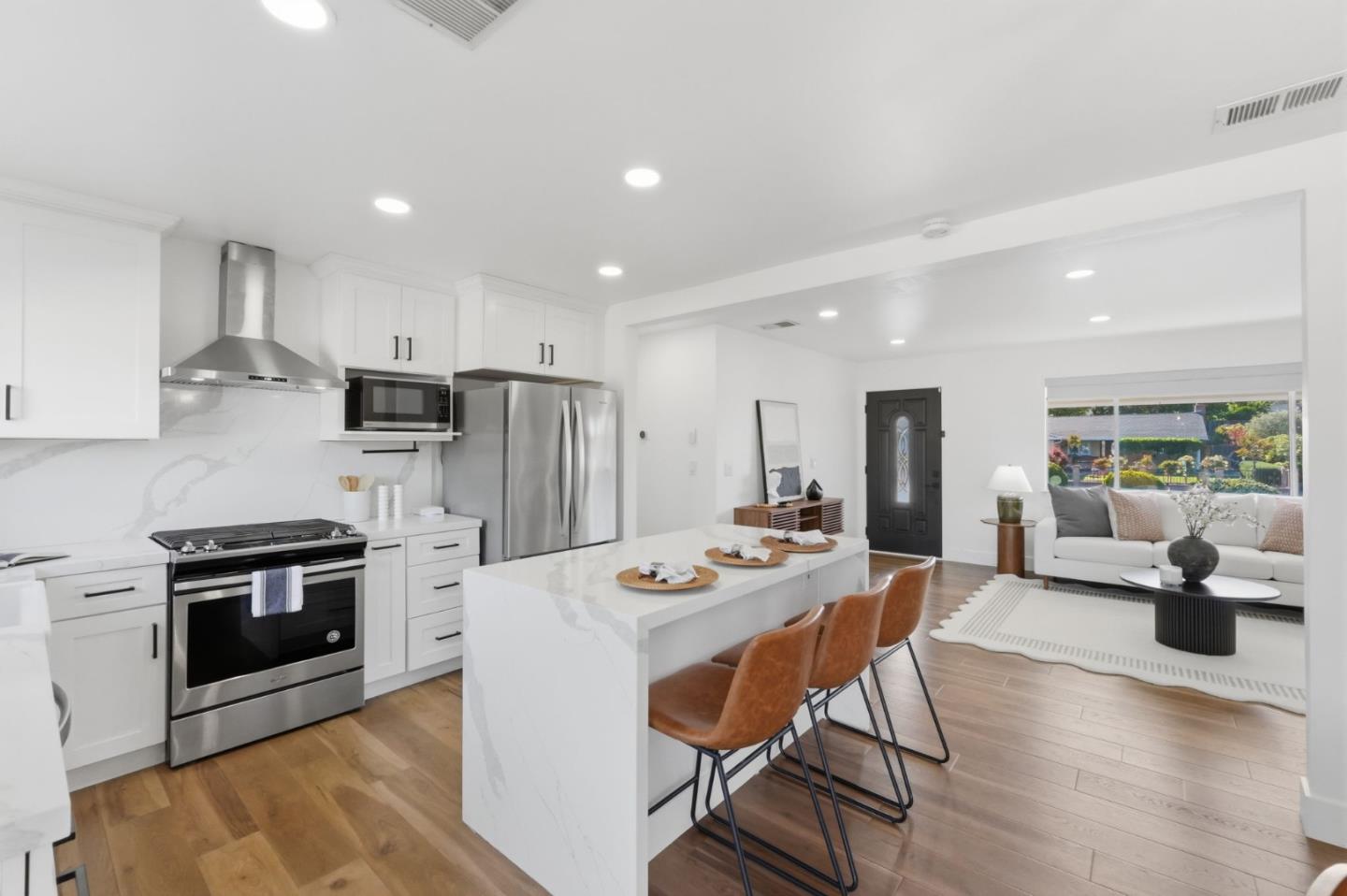 Detail Gallery Image 17 of 58 For 4610 Capitola Ave, San Jose,  CA 95111 - 3 Beds | 2 Baths