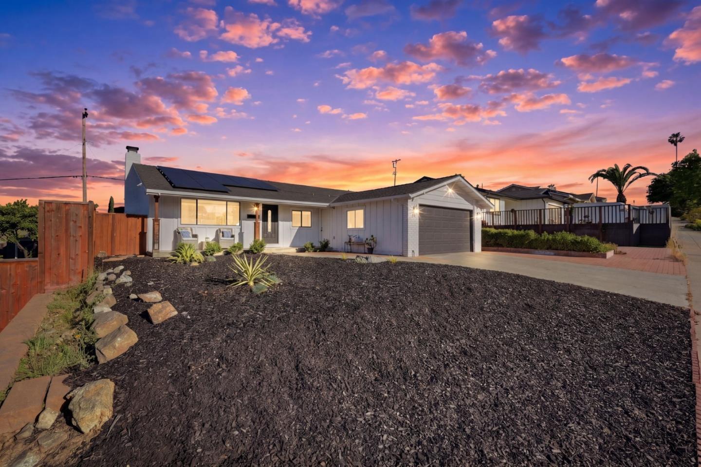 Detail Gallery Image 2 of 58 For 4610 Capitola Ave, San Jose,  CA 95111 - 3 Beds | 2 Baths