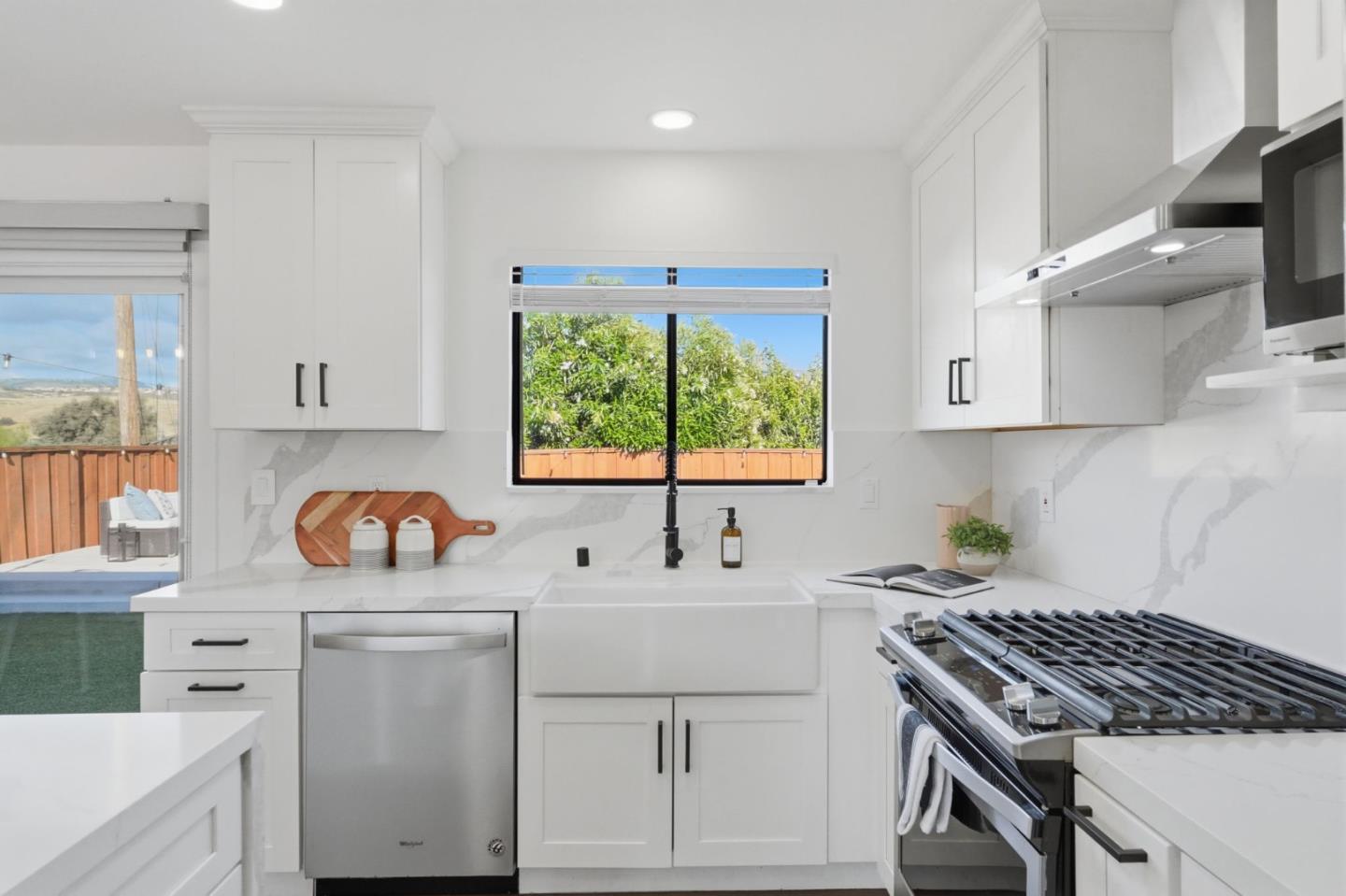 Detail Gallery Image 20 of 58 For 4610 Capitola Ave, San Jose,  CA 95111 - 3 Beds | 2 Baths