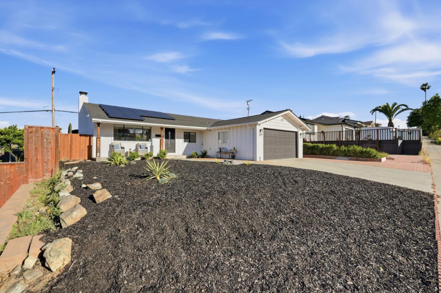 Detail Gallery Image 3 of 58 For 4610 Capitola Ave, San Jose,  CA 95111 - 3 Beds | 2 Baths