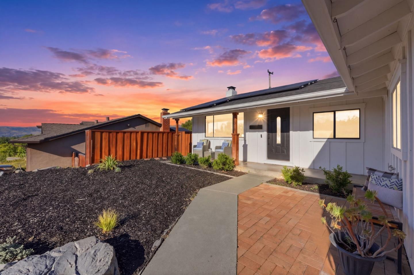 Detail Gallery Image 4 of 58 For 4610 Capitola Ave, San Jose,  CA 95111 - 3 Beds | 2 Baths