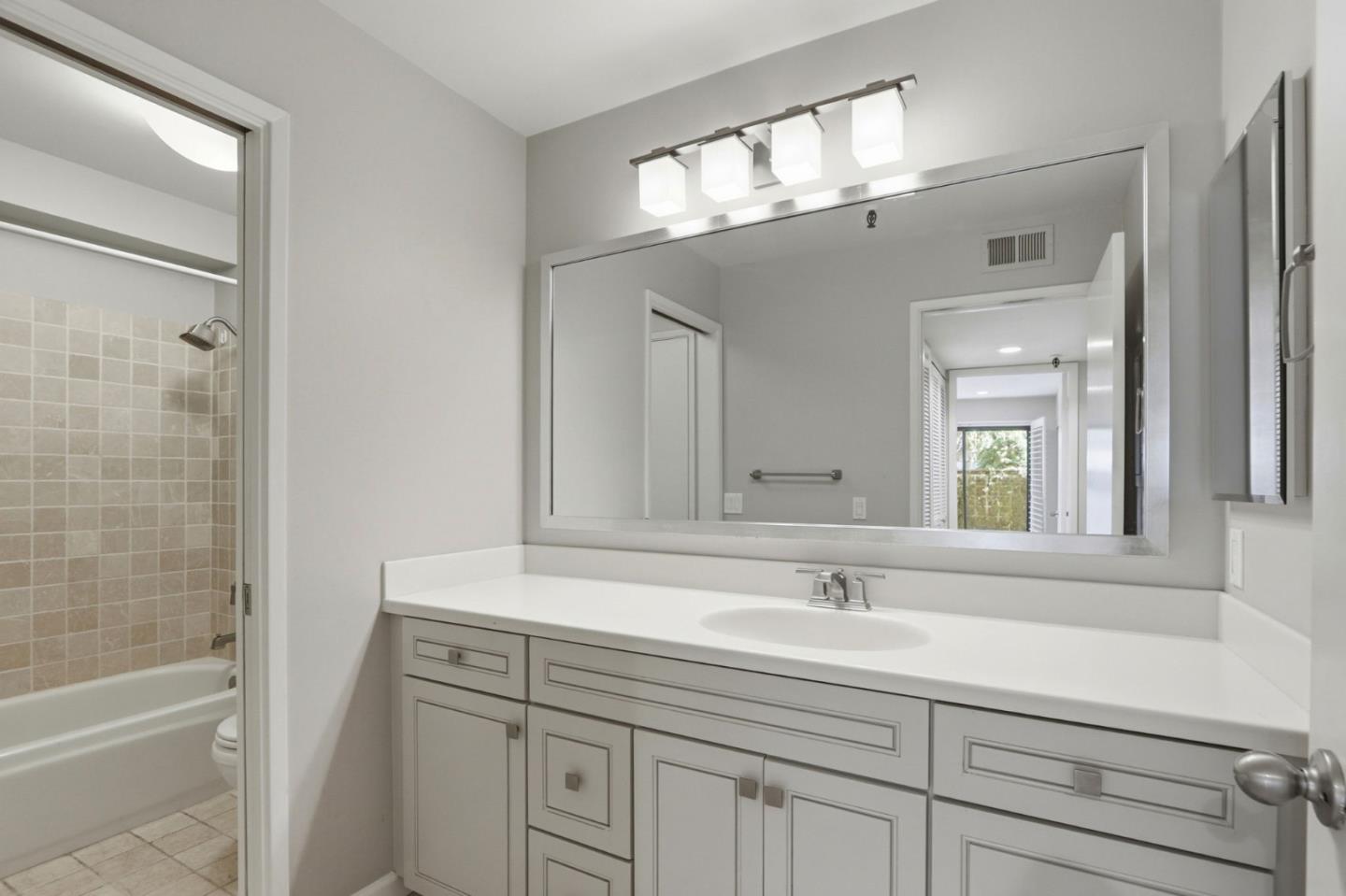 Photo #12: ML82041752 Listing: Photo #12